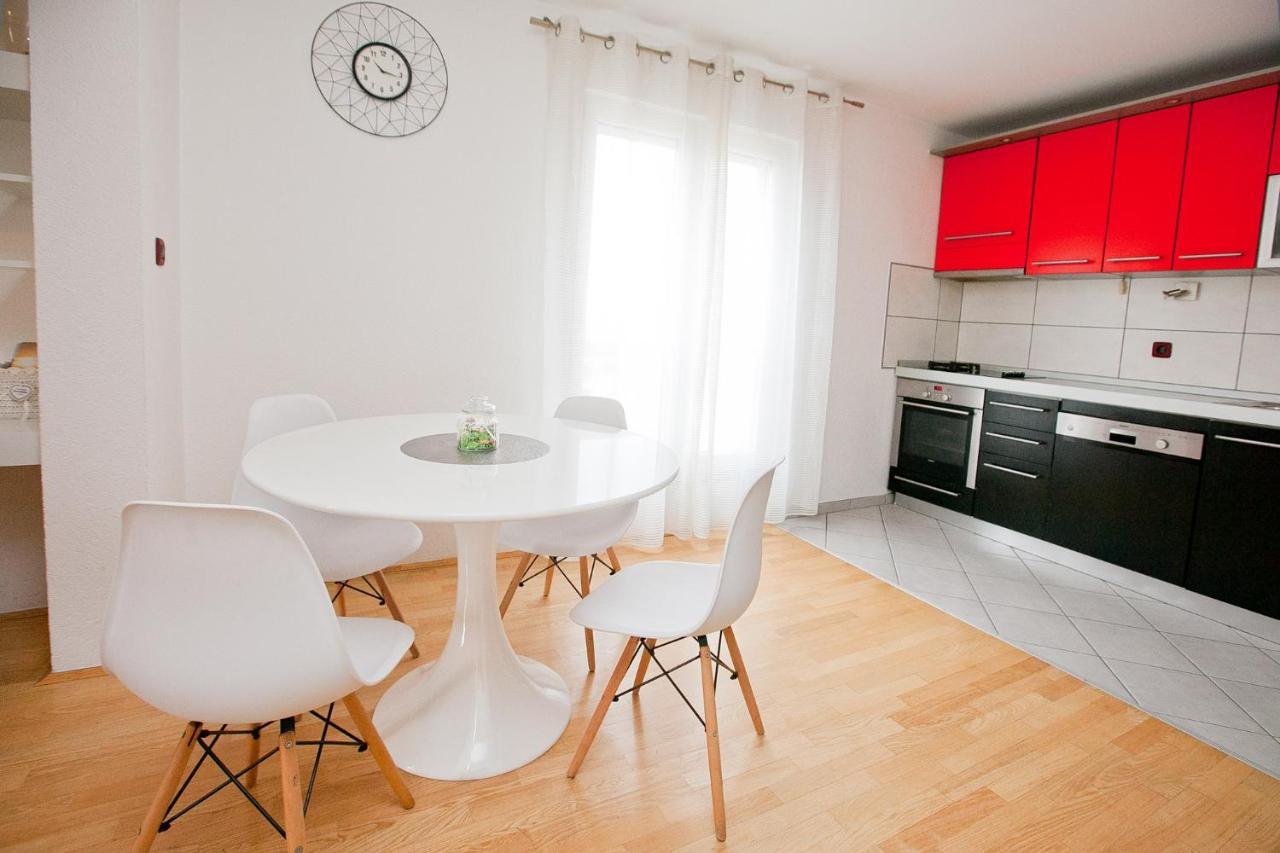 Sunny & Relaxing Apartment